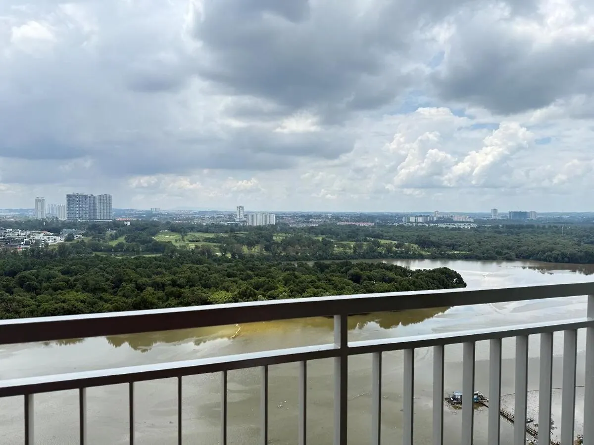 The Cozy Nest Luxury Apartment Jb 10 Pax Johor Bahru Malezja