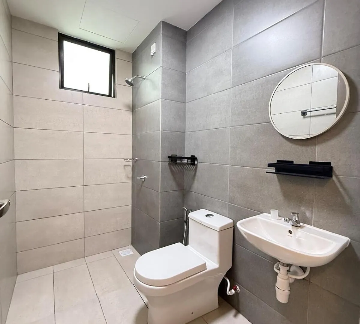 The Cozy Nest Luxury Apartment Jb 10 Pax Johor Bahru